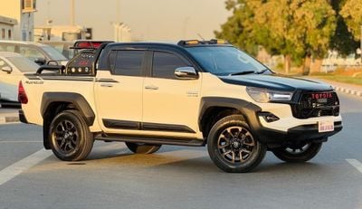 تويوتا هيلوكس -