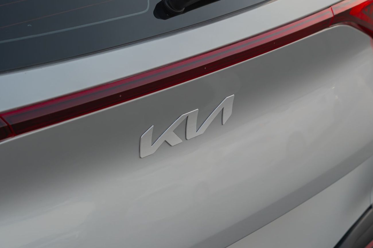 كيا كارينس Smartstream 1.5L A/T