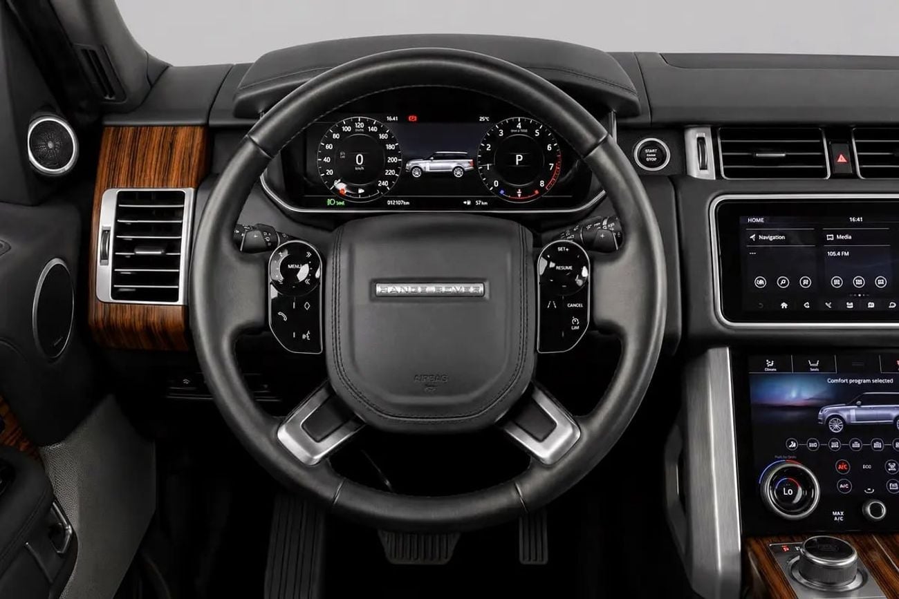 Land Rover Range Rover HSE | GCC Specs | Pristine Condition