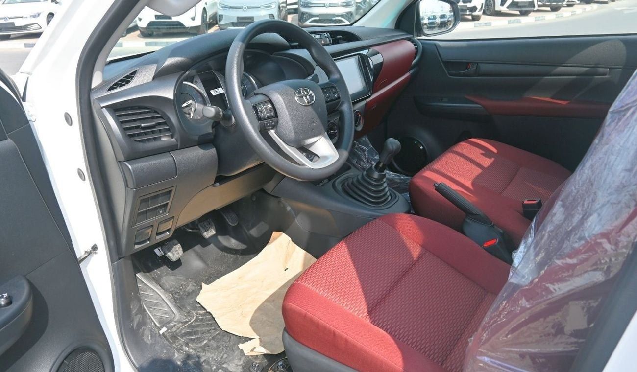 تويوتا هيلوكس Toyota Hilux 2025 2.7L Petrol 4 Cylinders Wheel size 17 inch Single Cab Manual  4WD
