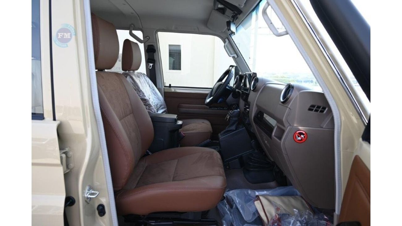 Toyota Land Cruiser Pick Up 79 Double Cab Diesel (Full Option)