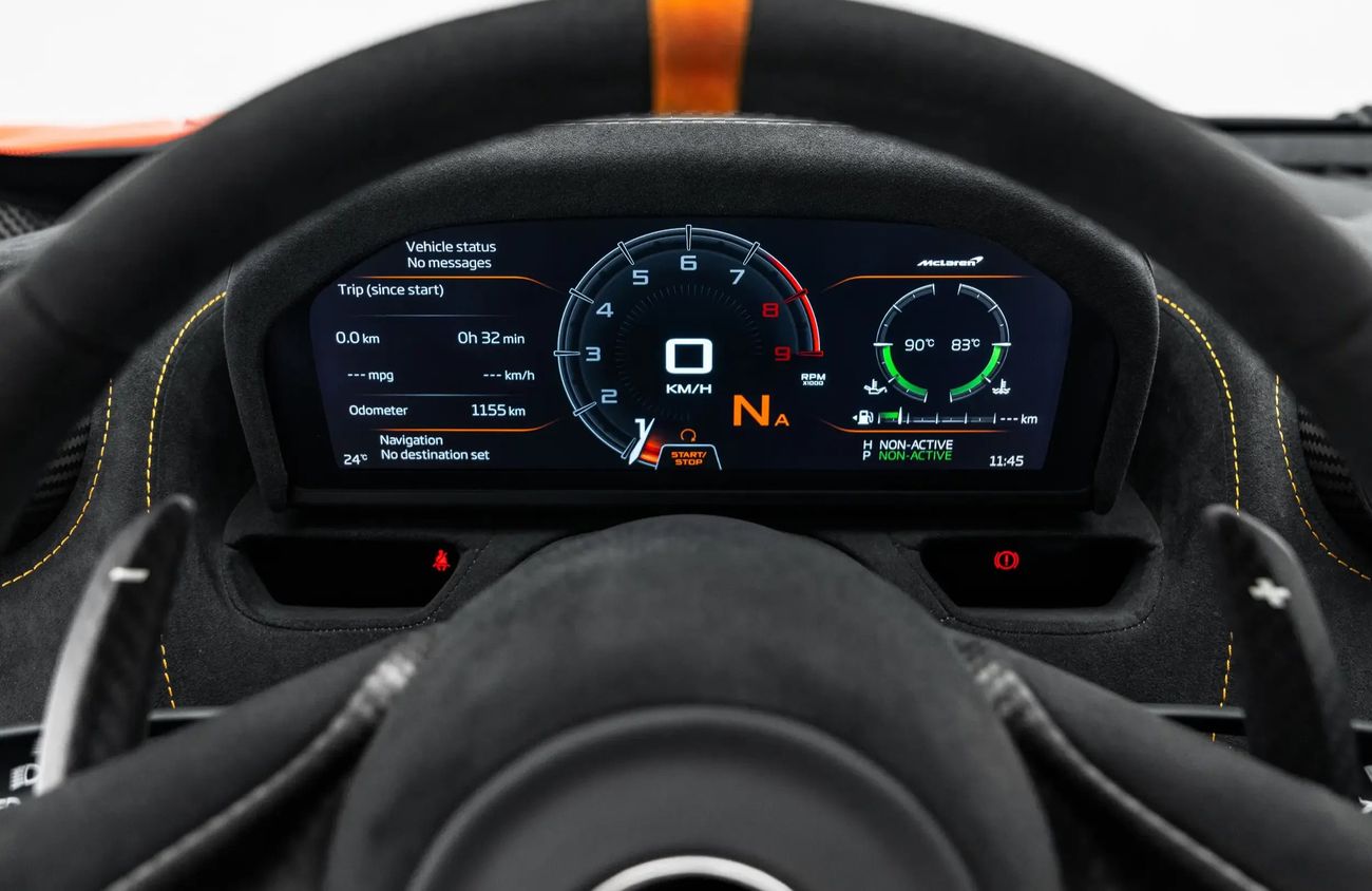 مكلارين 765LT 4.0L twin-turbocharged 8 Cylinder Engine