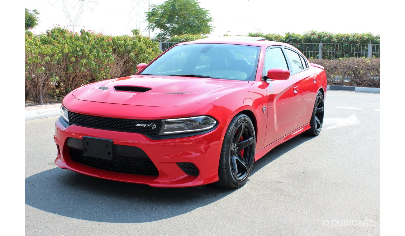 Dodge Charger 2018 Hellcat / 707HP / GCC / Warranty and Full service history from Alfuttaim