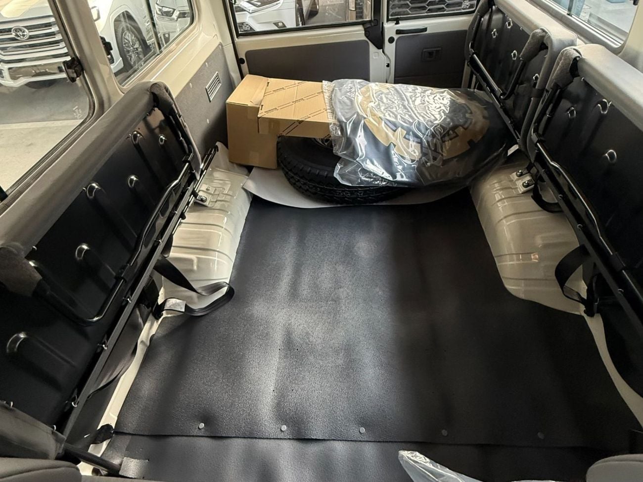 Toyota Land Cruiser 70 **EXPORT ONLY**التصدير فقط خارج الخليج***