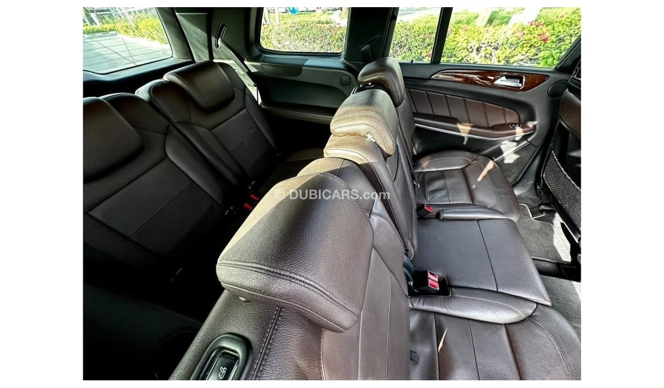 Mercedes-Benz GL 500 Std fully loaded GCC