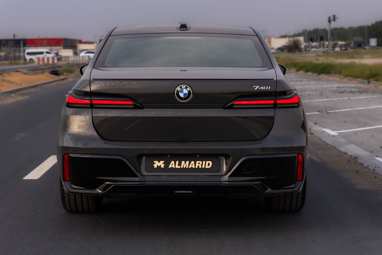 BMW 740i BMW 740i M Sport Individual – 2026 | GCC | Only 2,050 KM | 2 Years Warranty | AED 449,000