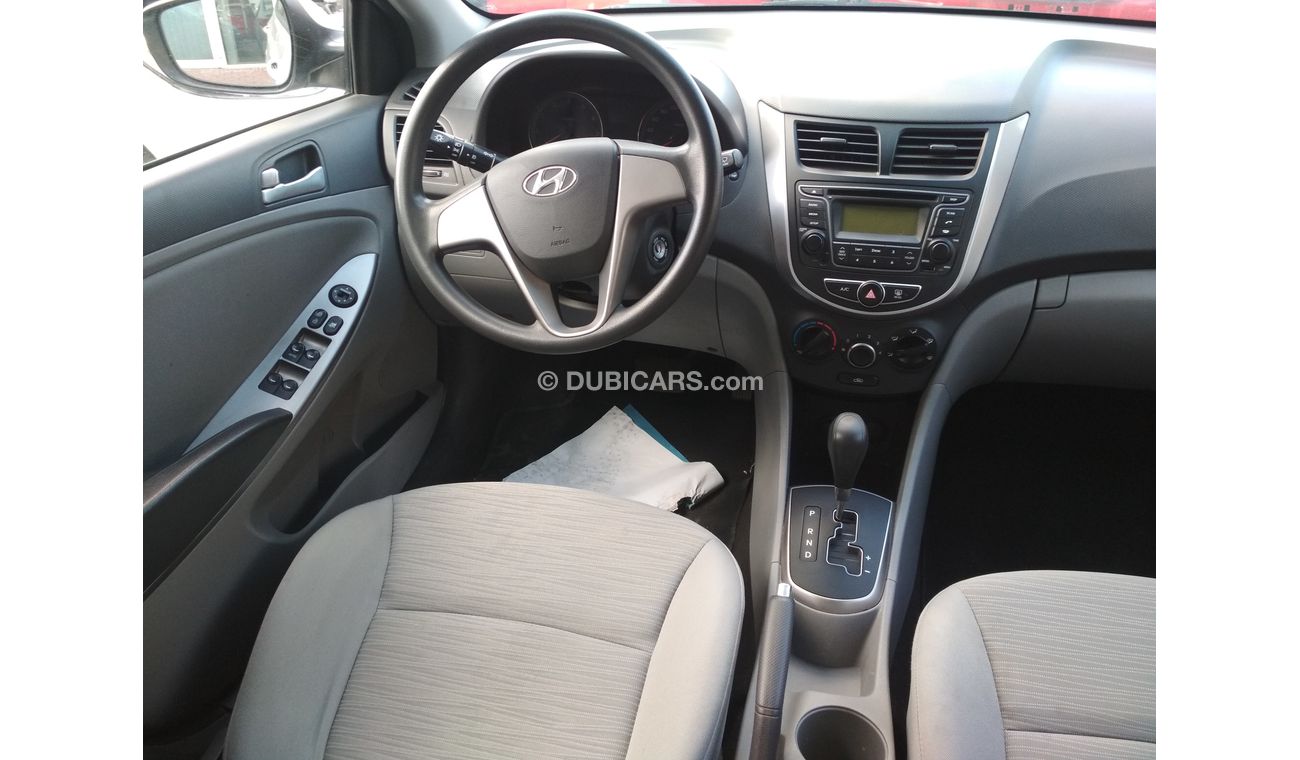 هيونداي أكسنت 2015 فضى خليجى حالة وكالة بدون صبغ بدون حوادث ممتاذة