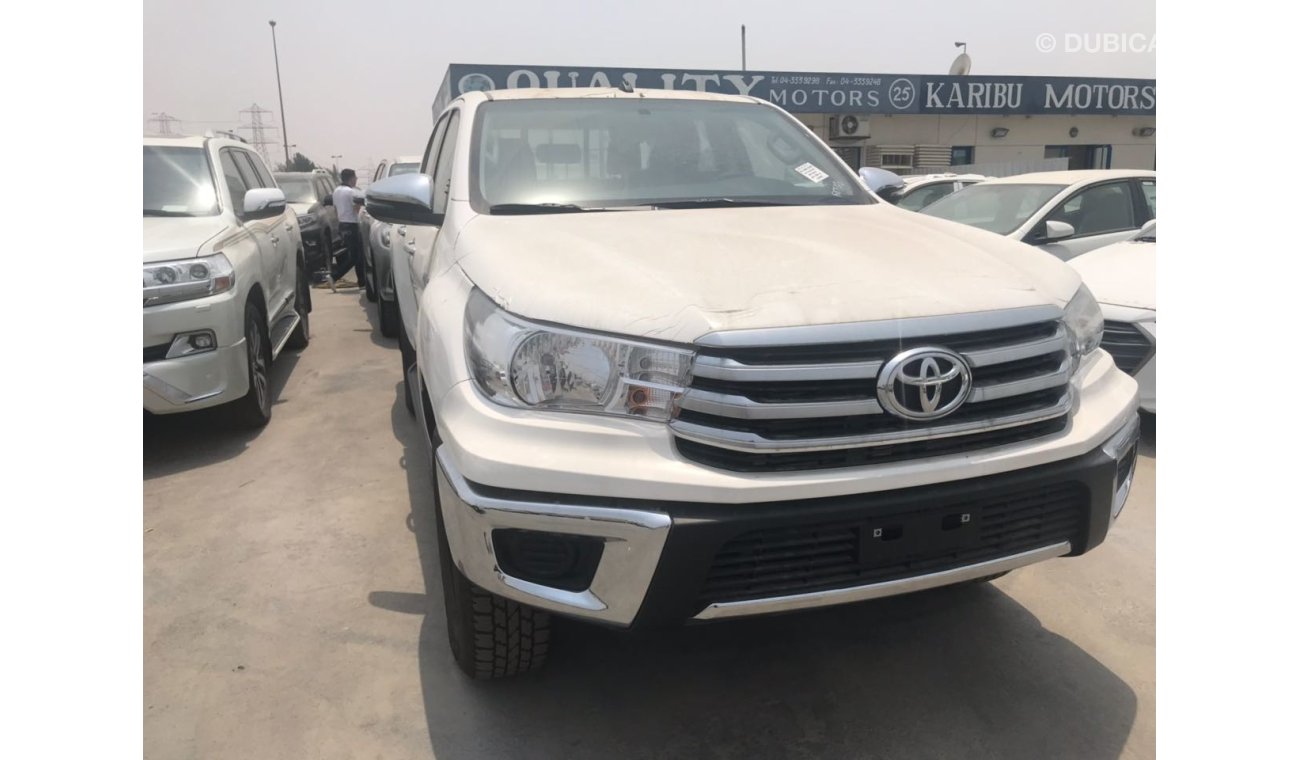 Toyota Hilux manual full option