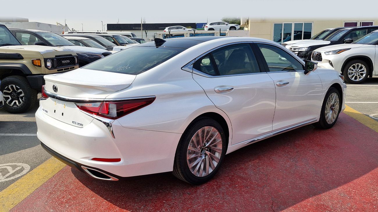 لكزس ES 350 ES350 Ultra Luxury 3.5L Petrol AT Full Brand New 0Km