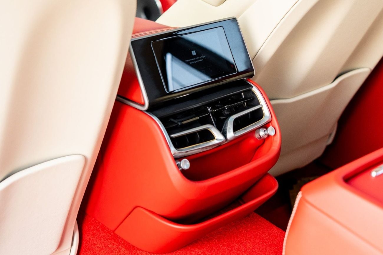 Bentley Flying Spur AZURE | 4.0 V8