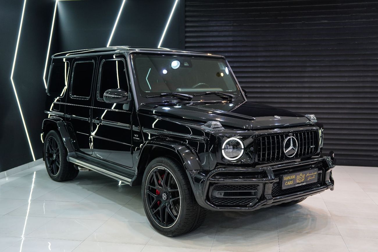 Mercedes-Benz G 63 AMG Night Package, Carbon Fiber Interior, GCC Specs!!