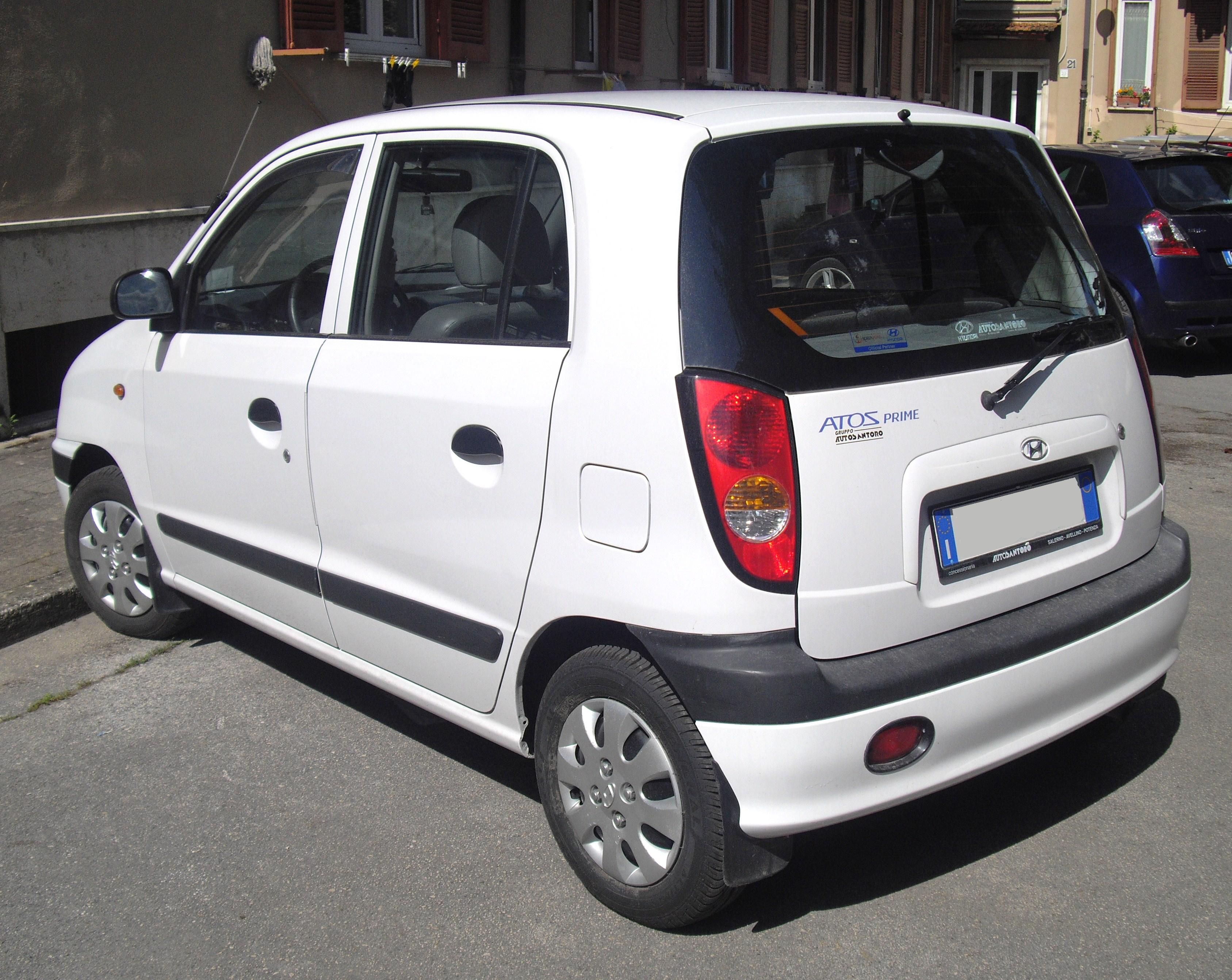 Hyundai Atos exterior - Rear Right Angled