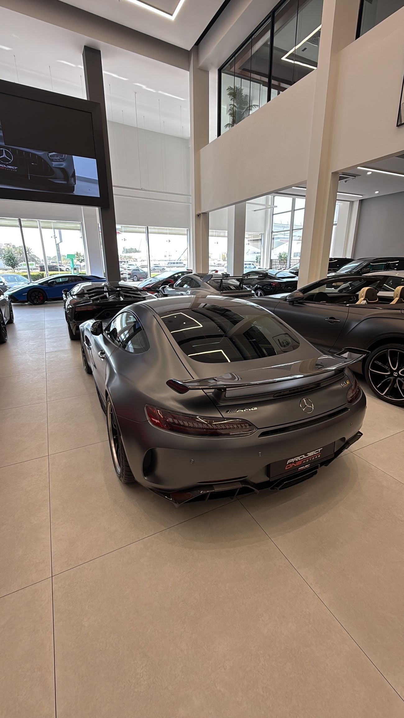 Mercedes-Benz AMG GTR 4.0 v8 TwinTurbo