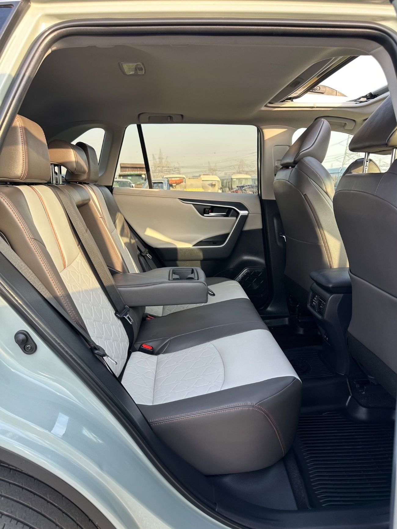 Toyota RAV4 Adventure 2.5L 4WD