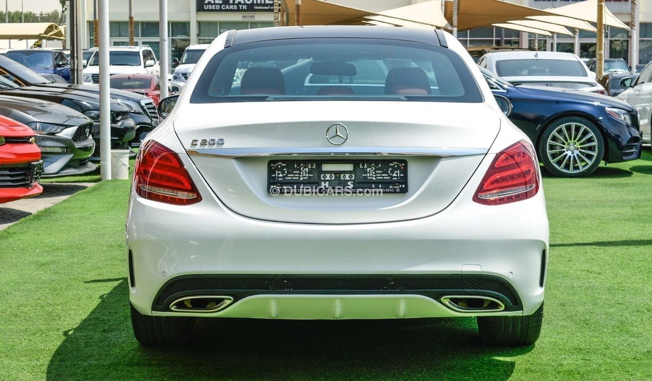 Mercedes-Benz C 200 AMG