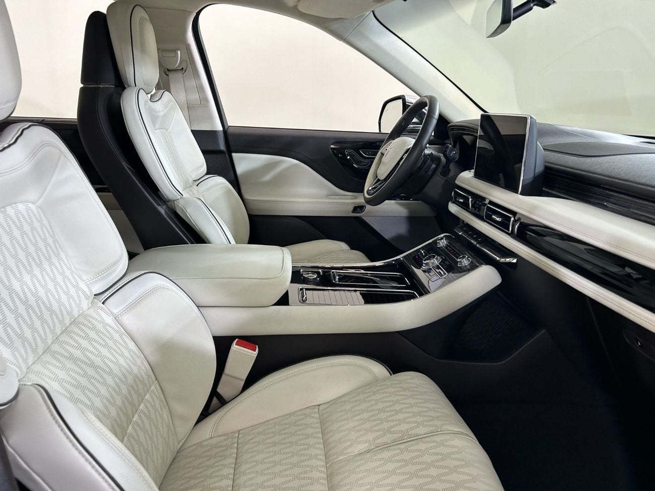 لينكولن أفياتور Presidential 3.0L