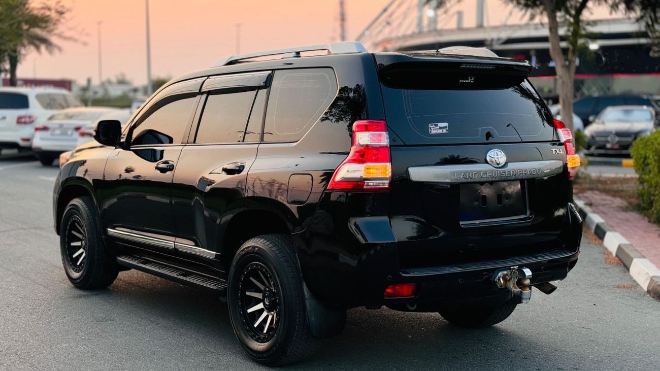 Toyota Prado EXCELLENT CONDITION | SUNROOF | 2.7L PETROL | LHD | PARKING SENSOR | 2017 | REAR VIEW CAMERA