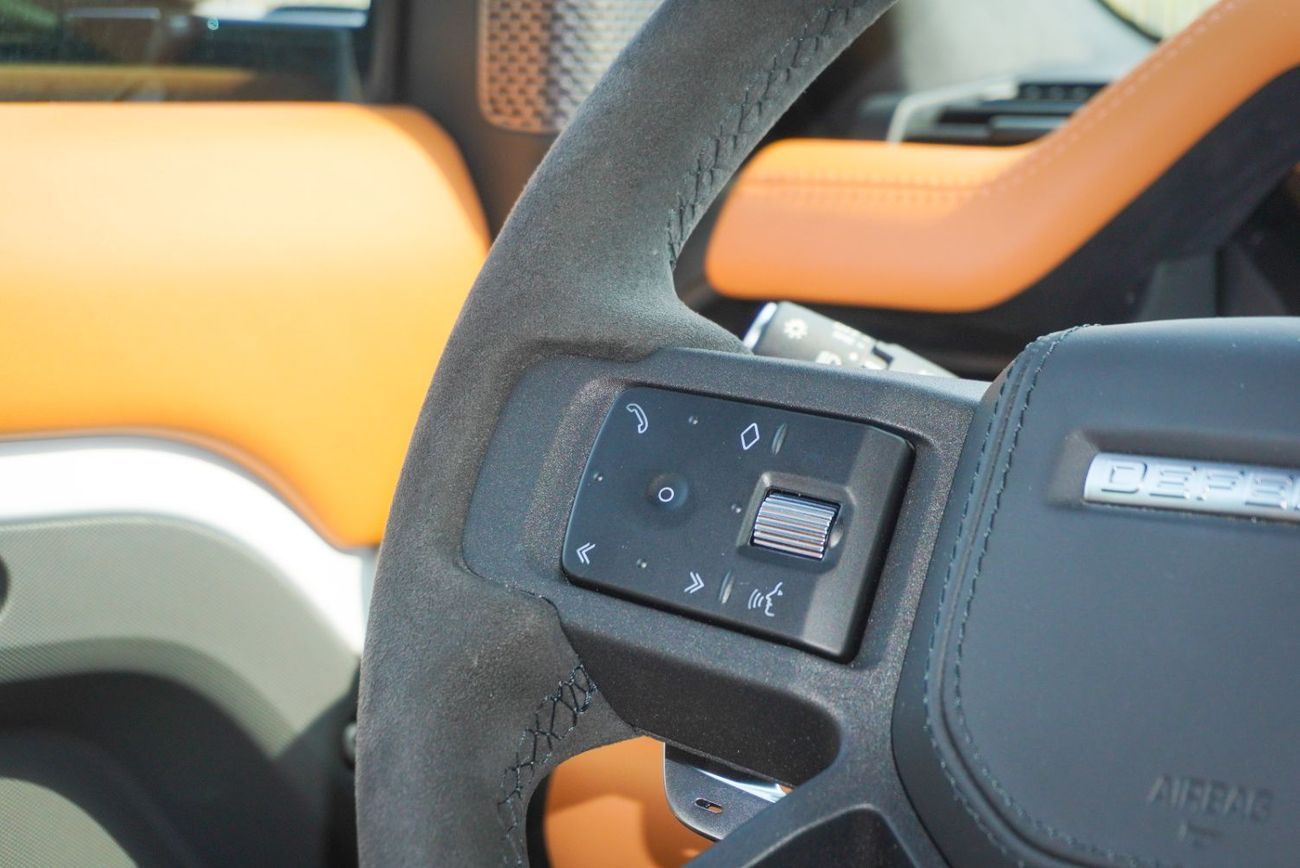 لاند روفر ديفندر 110 X P525 5.0L