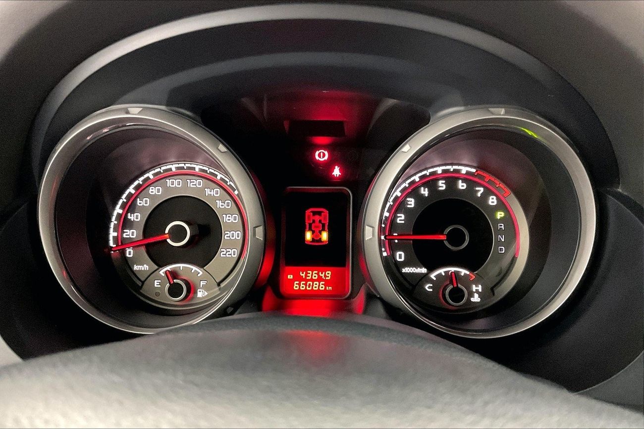 أم جي RX8 Luxury | ضمان مجاني لمدة عام | 0 دفعة أولى