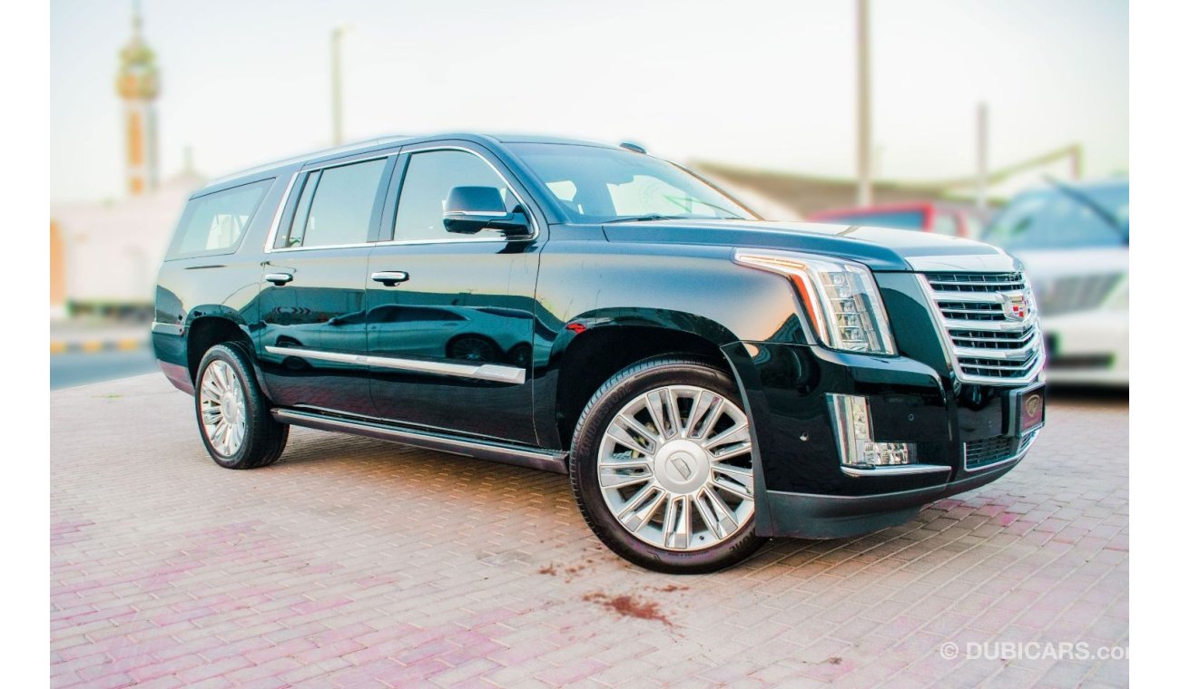 Cadillac Escalade 2019 | CADILLAC ESCALADE ESV 6.2L PLATINUM | SERVICE CONTRACT: VALID UNTIL 12/10/2024 OR 100,000 KM