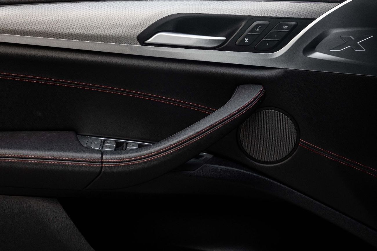 BMW X4 M40I | 2,742 P.M | 0% Downpayment | AC Schinzer Kit | BMW Service History!