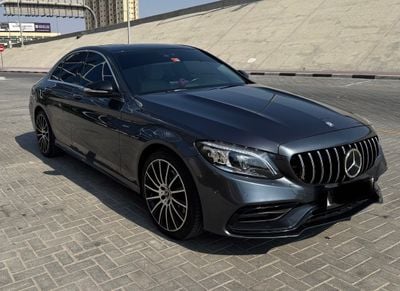 Mercedes-Benz C 300 Std 2.0L (241 HP)