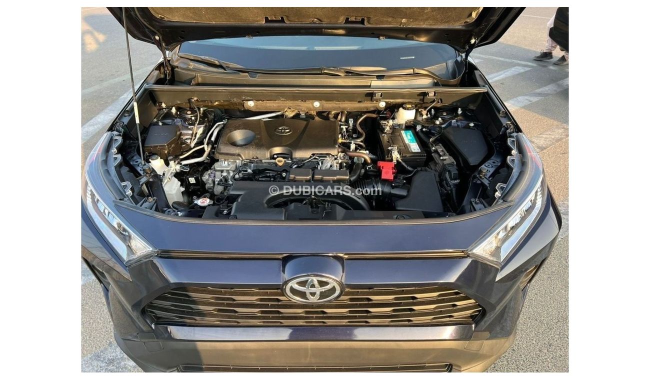 Toyota RAV4 2020 Toyota Rav4 XLE - Great Condition / EXPORT ONLY
