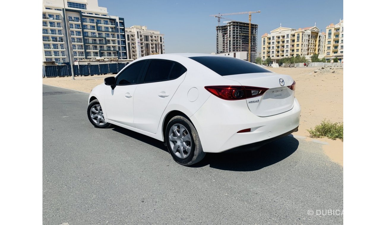 Mazda 3 2015 - 1.6 L, MINT CONDITION. JUST BUY AND DRIVE