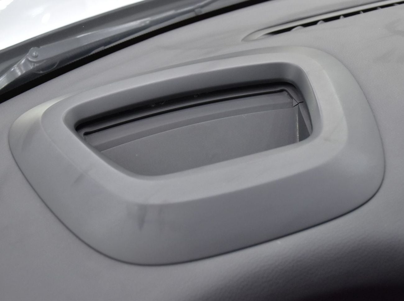 Mini Cooper S Countryman ALL4 EXCELLENT DEAL for our Mini Countryman Cooper S All4 ( 2018 Model ) in White Color GCC Specs
