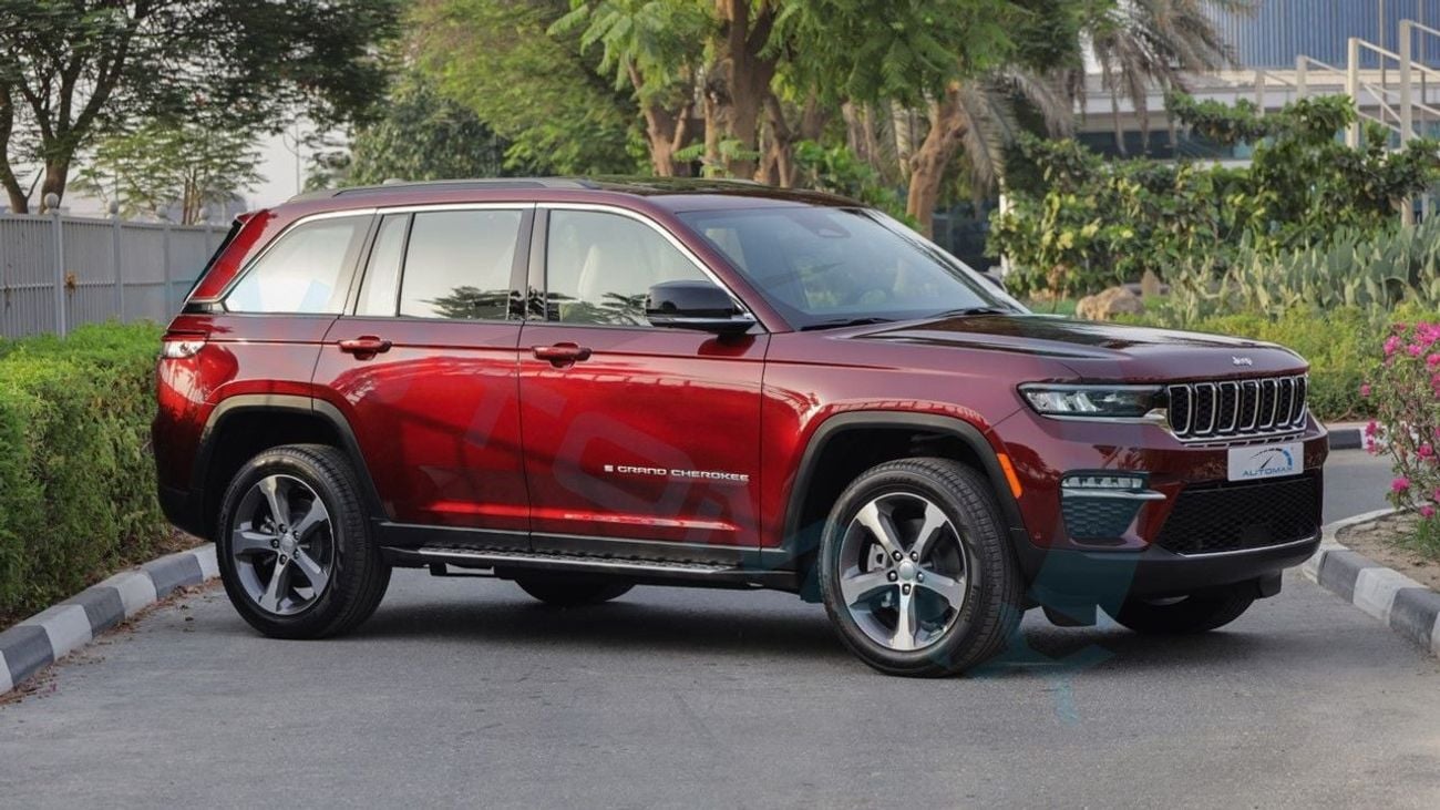 جيب جراند شيروكي LIMITED PLUS LUXURY 4X4 GCC 2025 With 3 Years Or 60,000 Km Warranty @Official Dealer