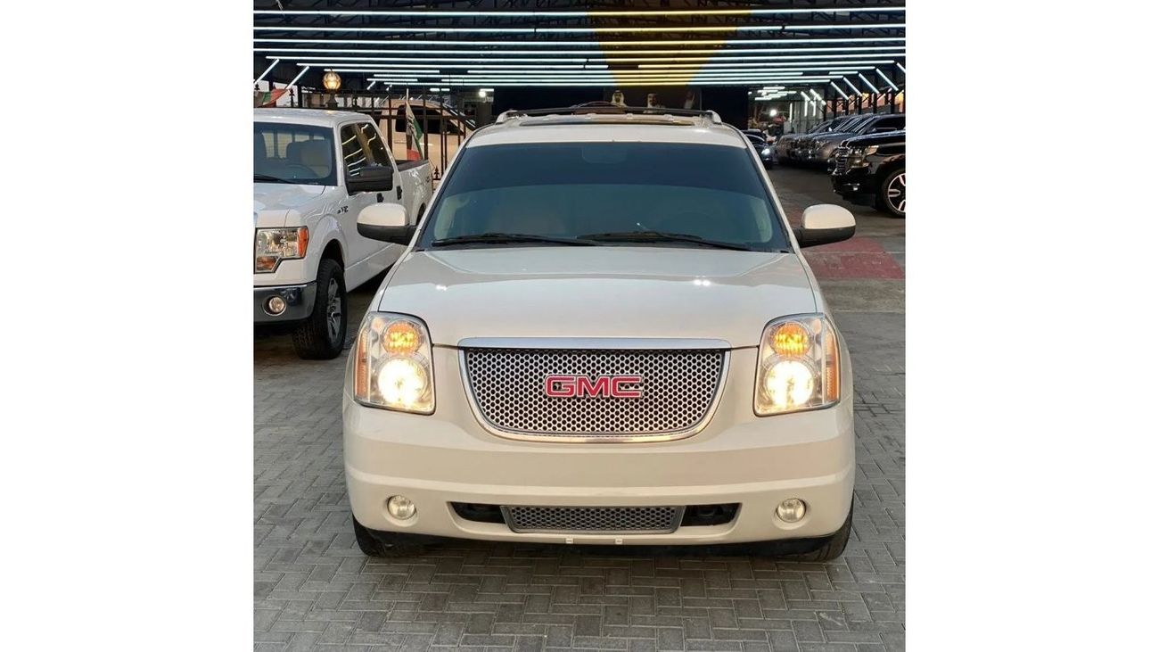 GMC Yukon Denali