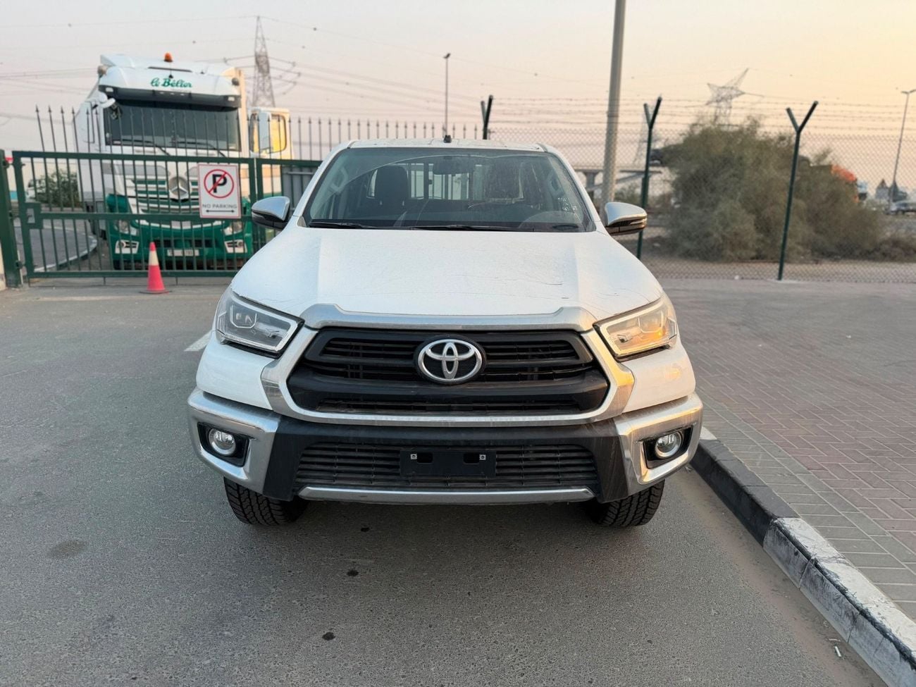 Toyota Hilux GLX Toyota Hilux 2.7 AT 2026 full option GCC  139,500