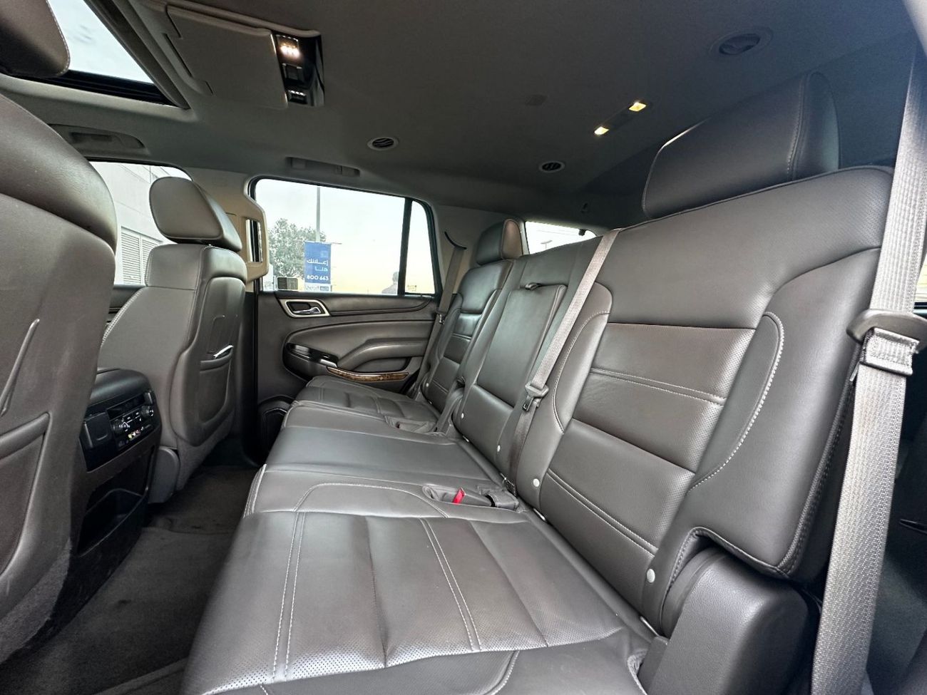 GMC Yukon Denali 6.2L (8 Seater)