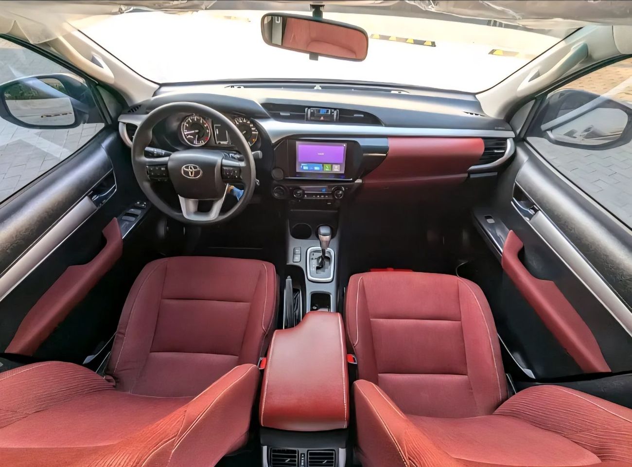 تويوتا هيلوكس SR5 LHD Double Cabin Utility Pickup 2TR 2.7L Petrol Engine Automatic Gear 4WD Original Power Windows