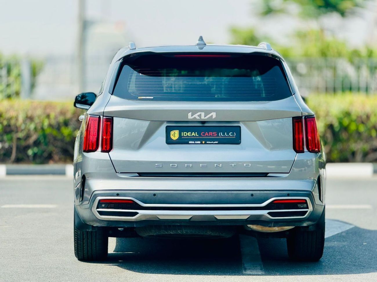 كيا سورينتو Base 2.4L FWD KIA SORENTO | GCC SPECS | YEAR 2022 | FULL SERVICE HISTORY | UNDER WARRANTY |