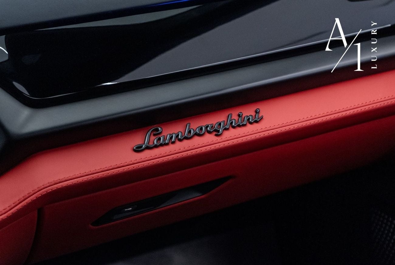 Lamborghini Urus STD 4.0T V8 2025 Lamborghini Urus SE, Brand New, Fully Loaded, Excellent Condition