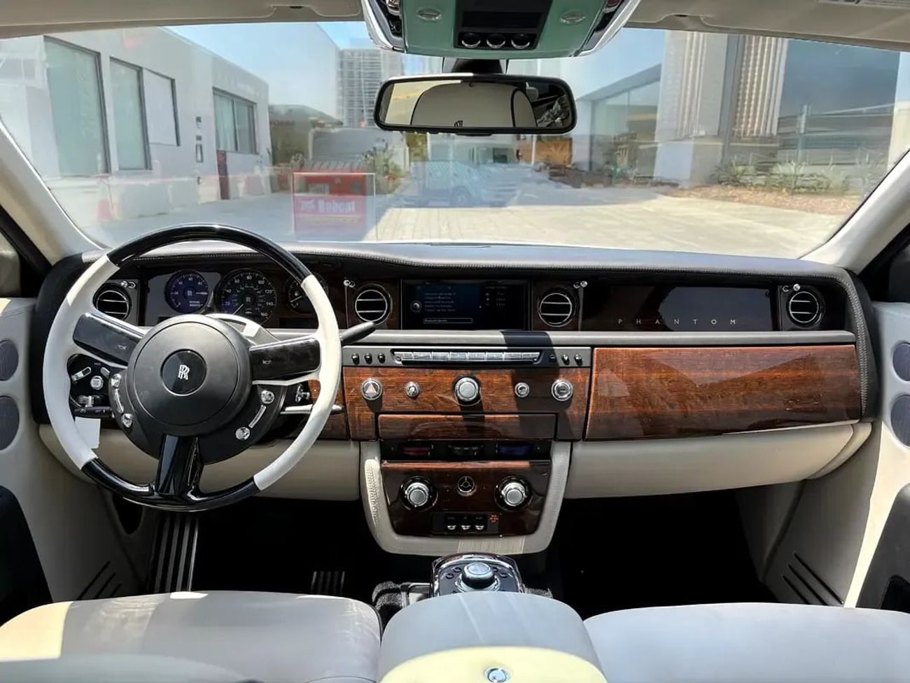 Rolls Royce Phantom STD  !! EID SALE !! 1 YEAR FREE WARRANTY !!  ROLLS-ROYCE PHANTOM STANDARD | 6.75L V12 | 2014 | FULL