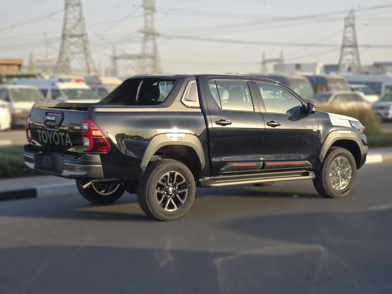 تويوتا هيلوكس 2025 Toyota Hilux 4.0L AT Adventure Full option