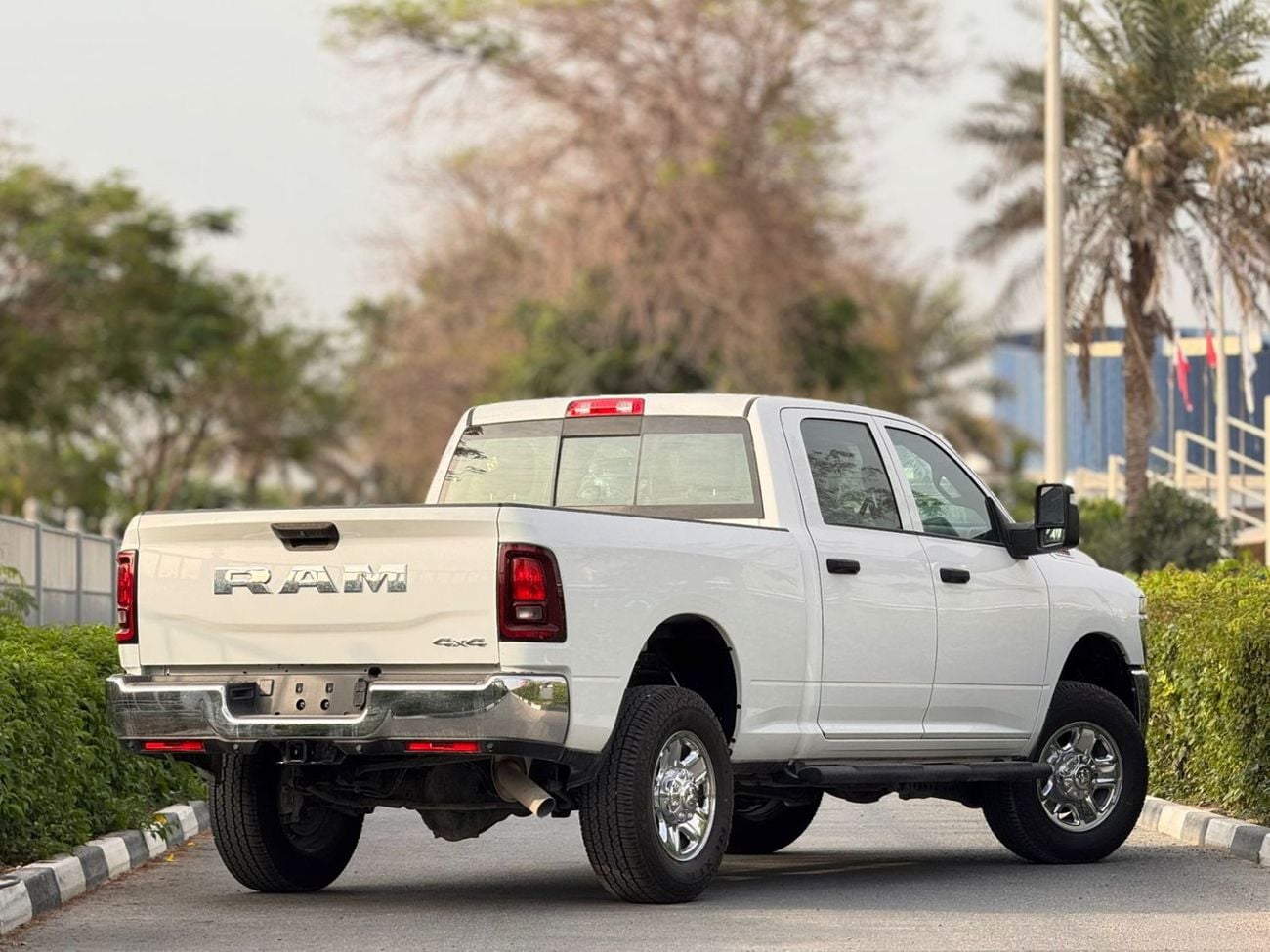 رام 2500 Power Wagon 6.4L 4WD (5 Seater)