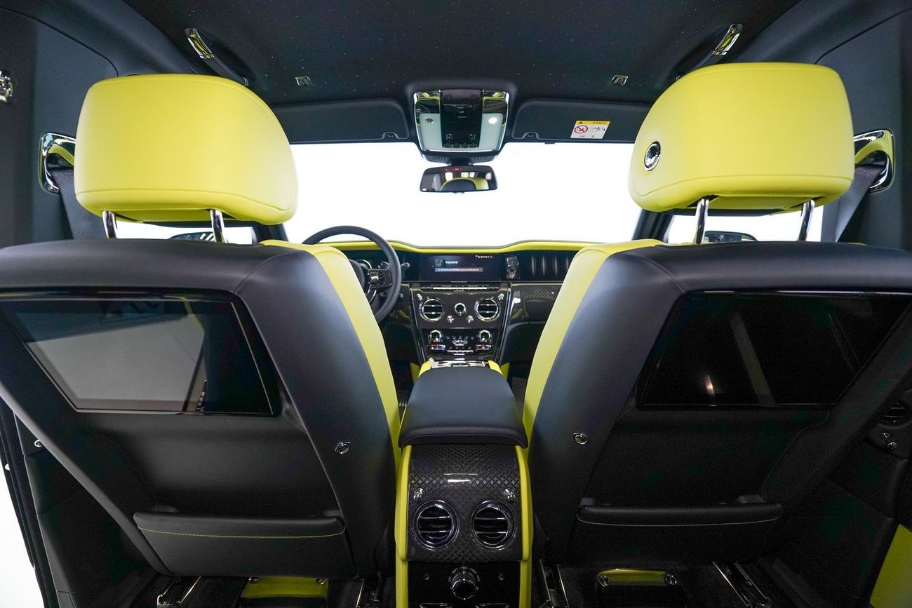 رولز رويس كولينان BLACK BADGE