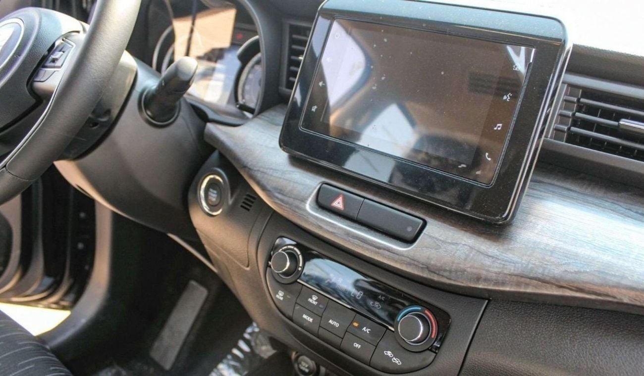 Suzuki Ertiga Suzuki Ertiga 1.5L Petrol GLX A/T 2024