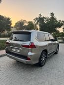 Lexus LX570
