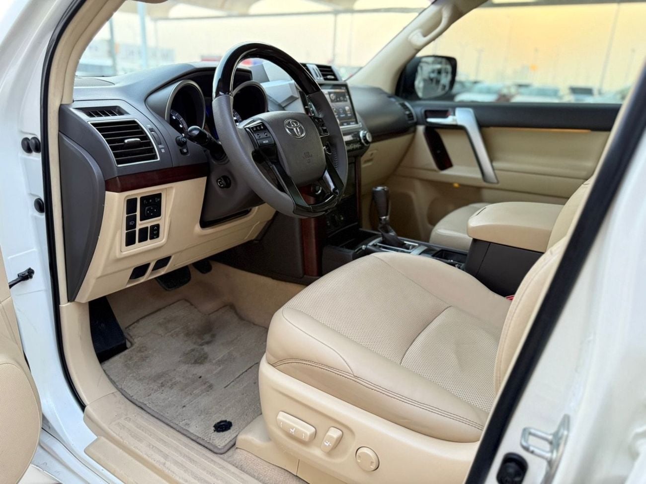 تويوتا برادو VXR 4.0L 4WD