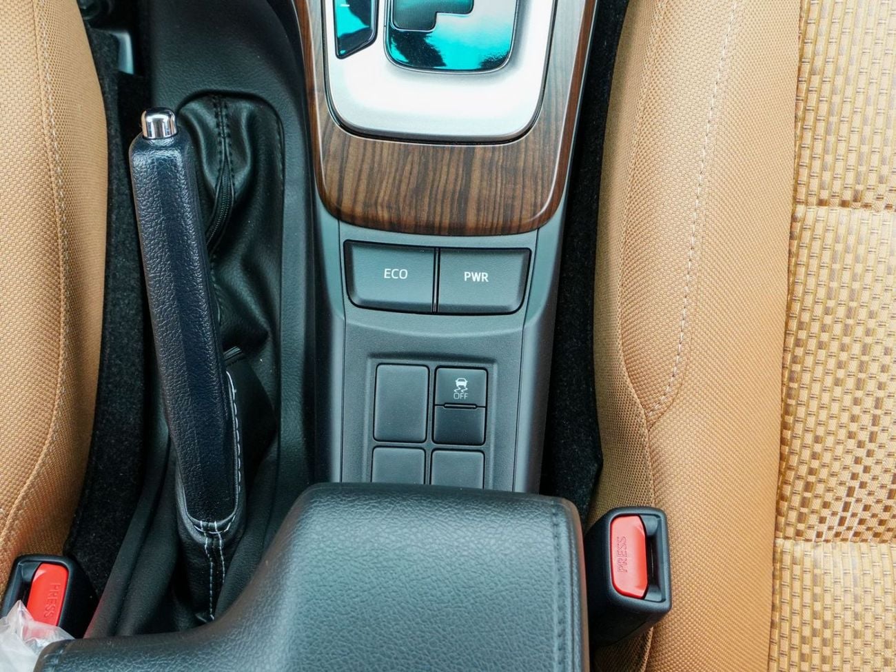 تويوتا فورتونر 2025 TOYOTA FORTUNER 4X2 2.7L GCC BRAND NEW 0KM
