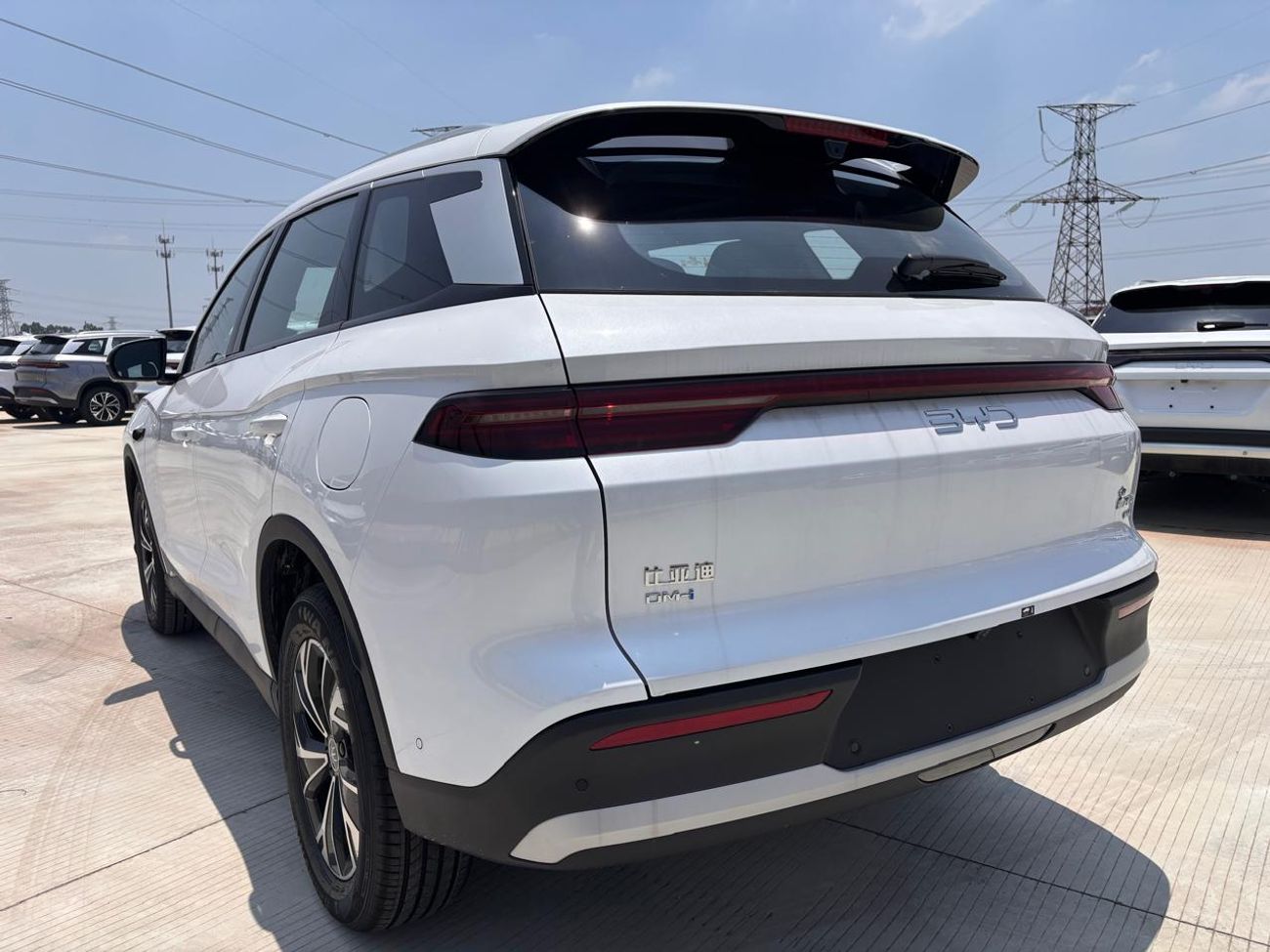 بي واي دي سونغ برو COMFORT DM-i Intelligent Driving Edition 115KM Excellent Type 2025 0KM | For Export