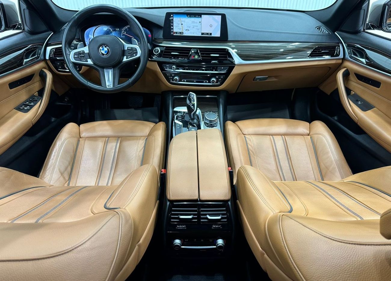 BMW 530i M Sport 2017 BMW 530i Sport-Line, Warranty, Full Service History, Full Options, GCC