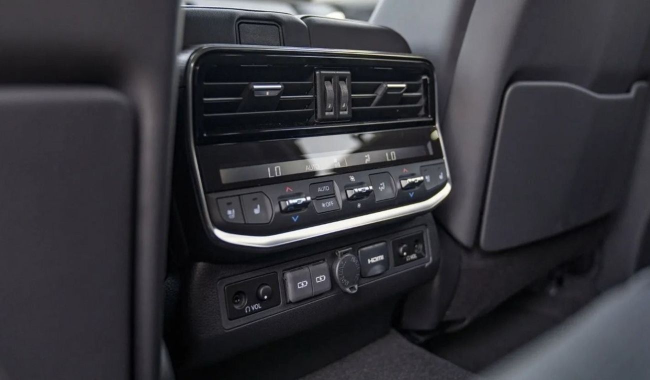 Toyota Land Cruiser TOYOTA LAND CRUISER VXR 3.3L DIESEL FULL OPTION 2024