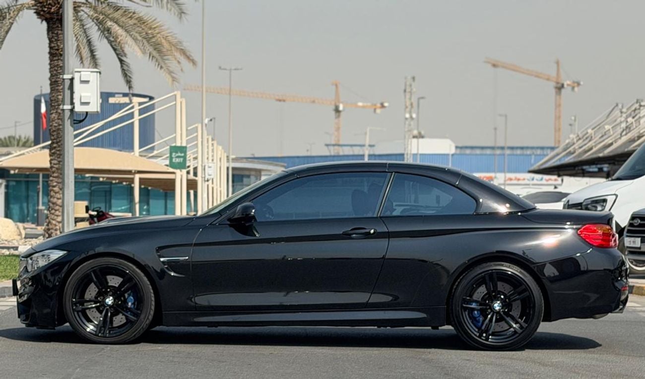 BMW M4 STANDARD 2016 BMW M4 Convertible GCC Specs In Perfect Conditions