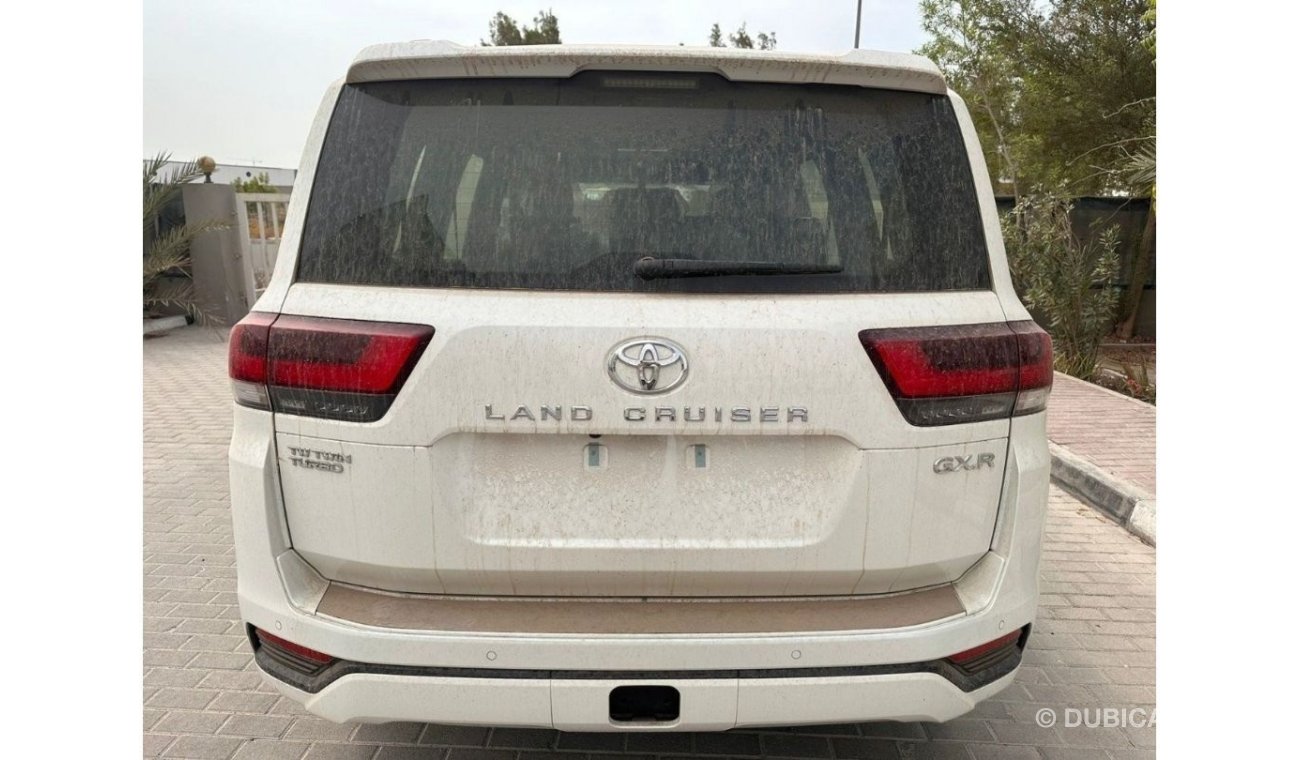 Toyota Land Cruiser LC300 GX-R 3.3 DSL HIGH DIESEL 10AT FOR EXPORT