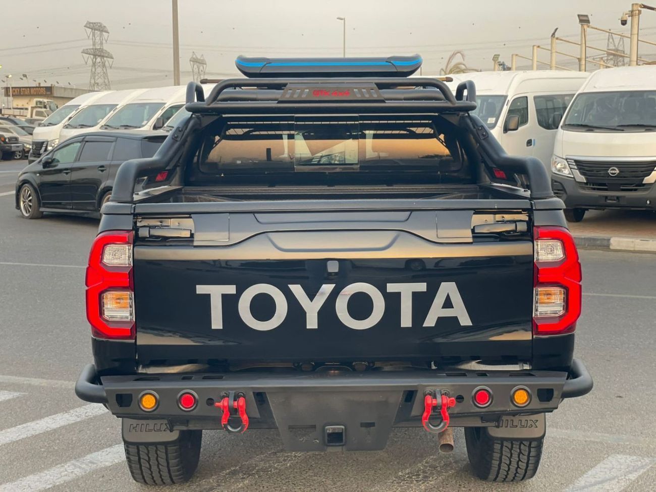 Toyota Hilux 2021 Toyota Hilux Revolution Edition Off road Package Full Option - 2.7L V4 AWD 4x4 - Full Bullbar A